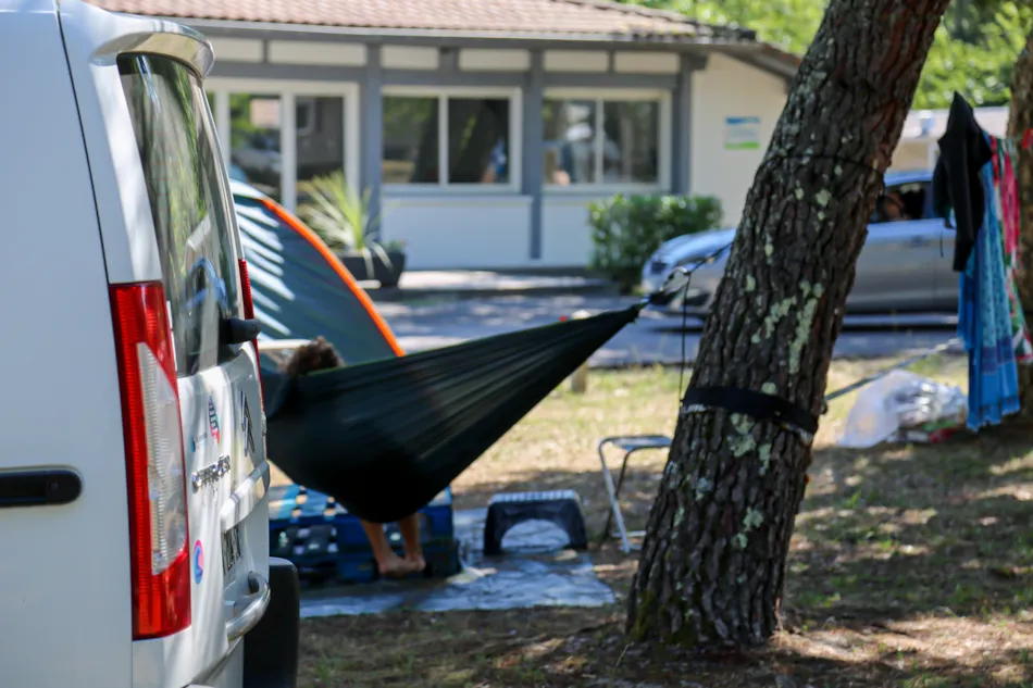 Camping Nature L'Airial****