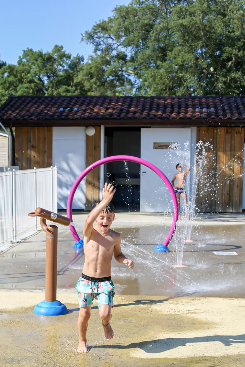 Camping Nature L'Airial****