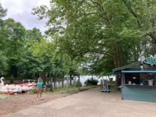 Camping Nature L'Airial****