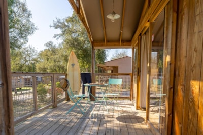 SAFARI Lodge
