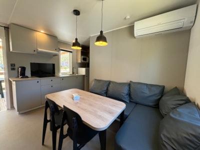 Bungalow confort TV