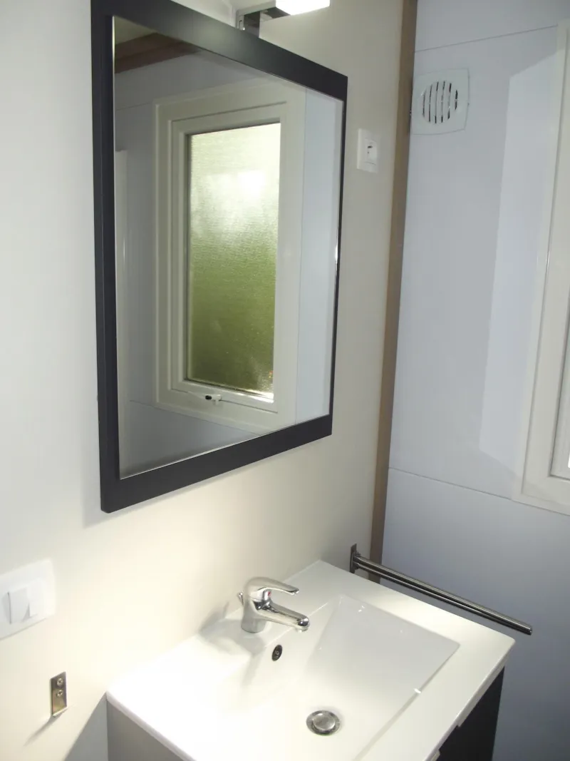 Chalet Prémium (35M²) Avec Grande Terrasse Couverte, 3 Chambres