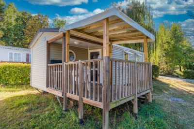 Comfort mobile home (27m²) with covered terrace, 2 bedrooms, air-conditioned