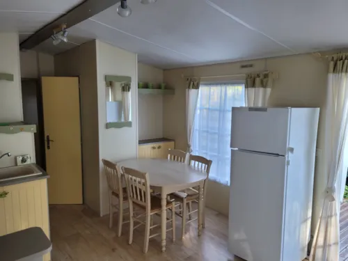 Accommodation - Superior Comfort Mobile Home (32M²) With Covered Terrace, 2 Bedrooms, Air-Conditioned - image n°2 - Camping le Grand Cerf
