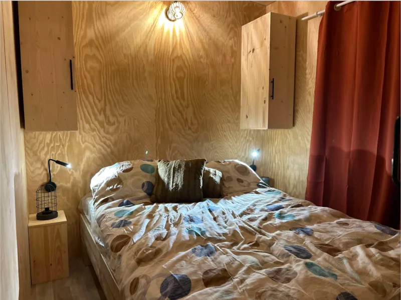 Chalet Premium (35M²)  5 Pers, 2 Chbres, Clim, Tv, Lave-Vaisselle, Lit Queen Size