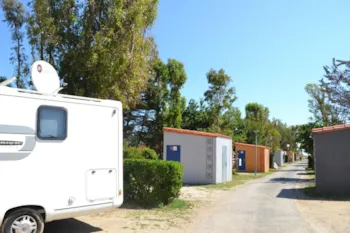 Stellplatz - Camping Stellplatz Strand Seite - Camping-Village le Floride & l'Embouchure
