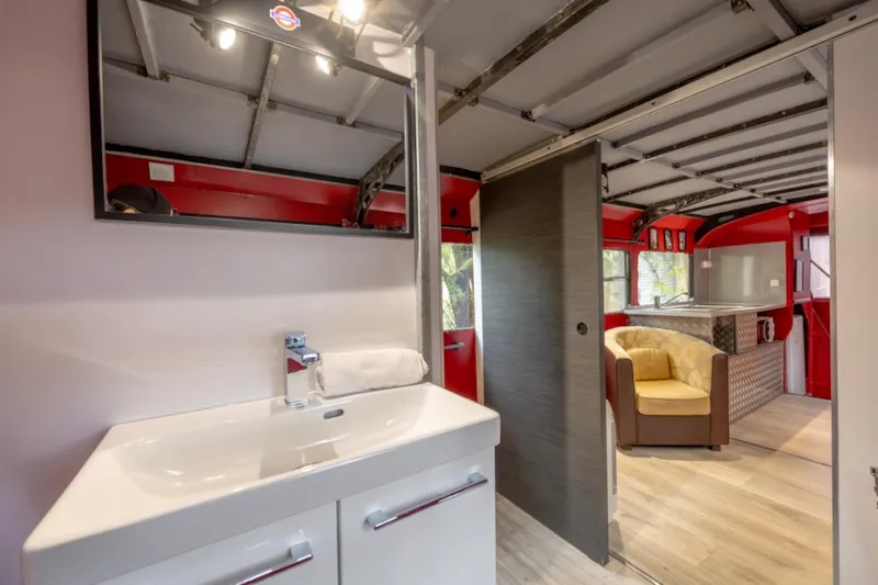 Ciela London Bus Spa - 3 Chambres