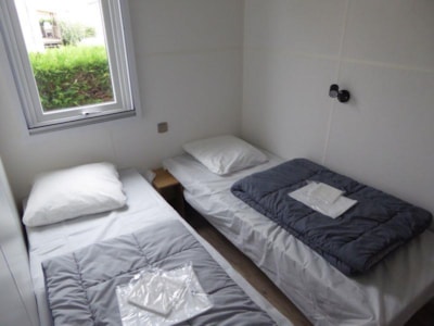 3 bedroom air-conditioned mobile home Baltique