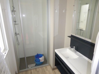3 bedroom air-conditioned mobile home Baltique