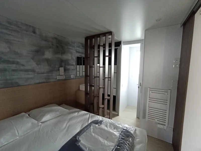 C- Mobil Home Méditerranée 2 Ch