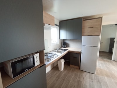 C- Mobile home Hélios - adapted for people with reduced mobility - 2 bedrooms - 32m² with covered terrace