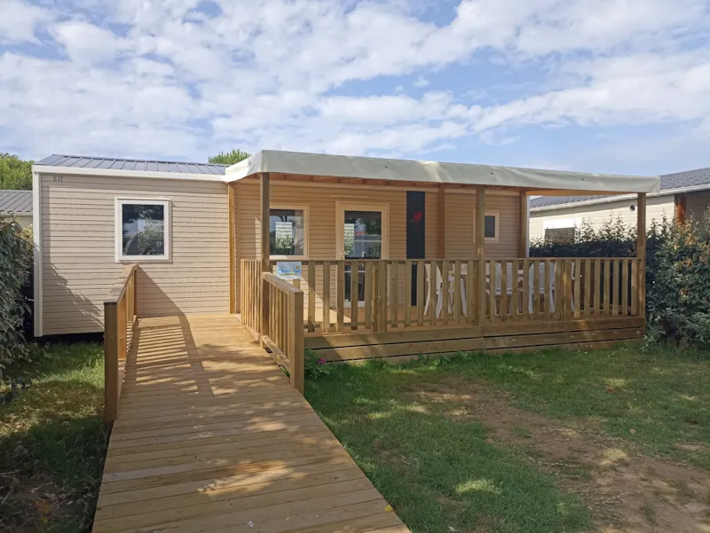C- Mobil-Home Hélios - Pmr - 2 Chambres 32M² Avec Terrasse Couverte