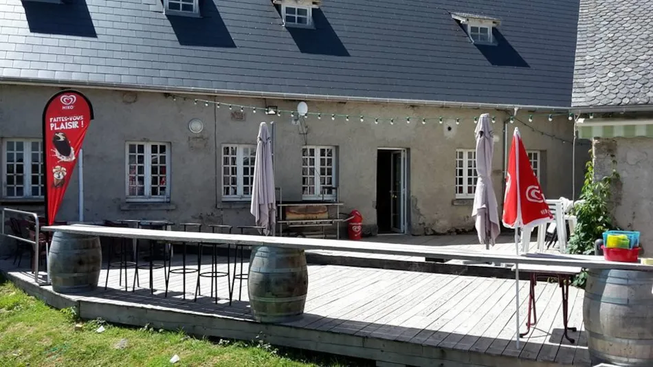 Flower Camping Le Port de Neuvic