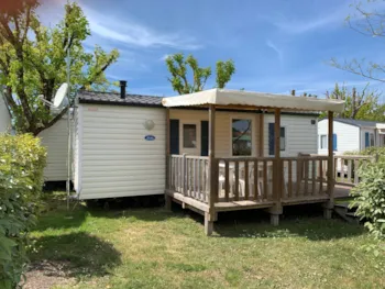 Location - Mobile-Home 30M² + Terrasse Bois Semi-Couverte 12M² - Camping du Petit Pont