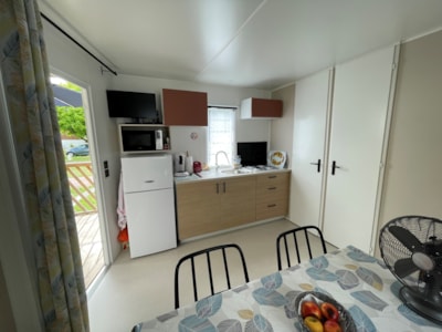 Mobile-home 25m² (IRM LOGGIA 2021) + 8m² semi-covered wooden terrace — 3