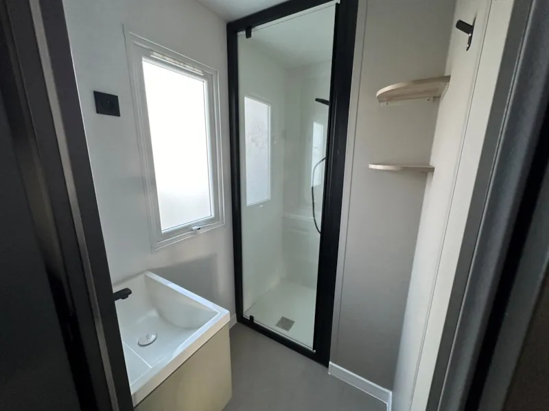 2024 Loggia 2- Climatisation -Mobile-Home 25M² + Terrasse Bois Couverte 9M²