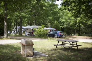 Camping Ushuaïa Villages - Au Bois Joli - image n°3 - Camping Direct