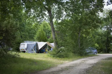 Camping Ushuaïa Villages - Au Bois Joli - image n°2 - Camping Direct