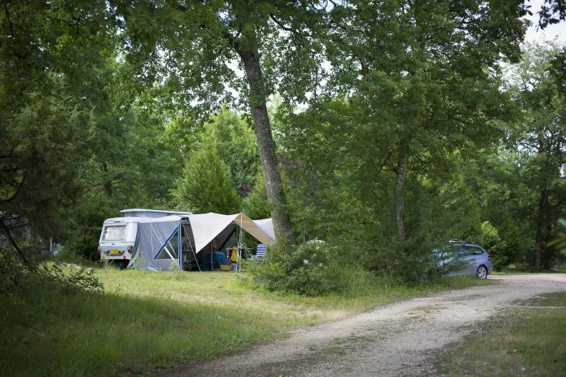 Camping Ushuaïa Villages - Au Bois Joli