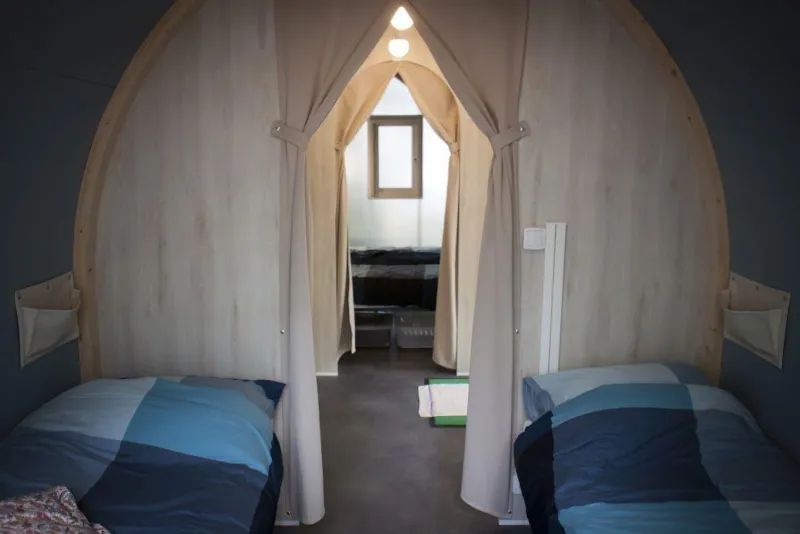 Mobil Home Toilé Insolite Nature 2*