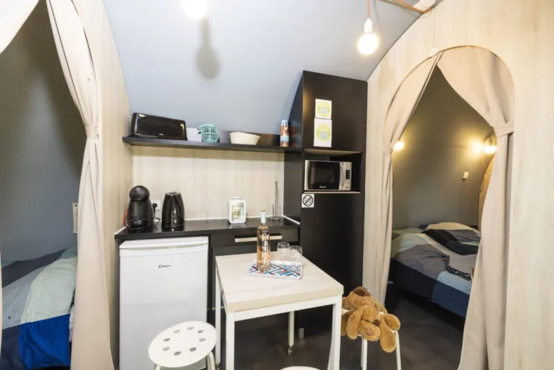 Mobil Home Toilé Insolite Nature 2*