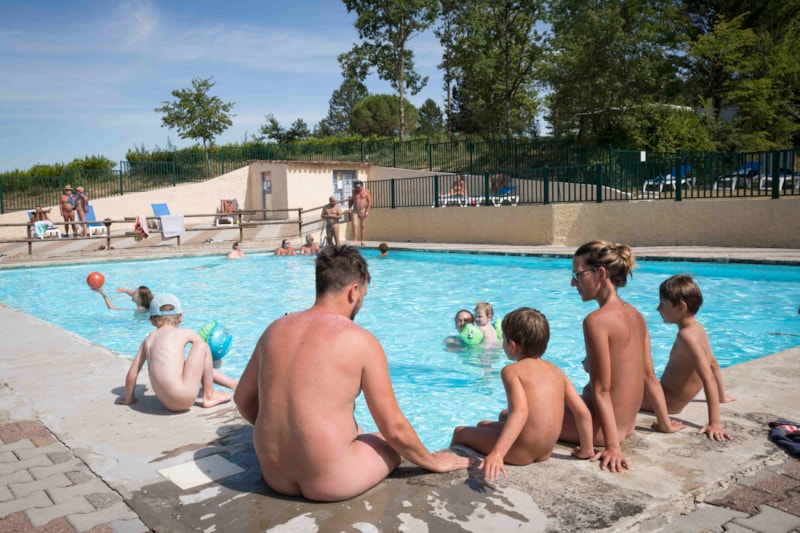Domaine Naturiste Dev ze Gers Occitanie Naturisme fr domaine-naturiste-dev-ze-gers-occitanie-naturisme-fr