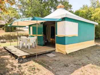 Accommodation - Btm Kiwi Tent - Domaine Devèze