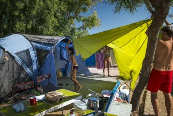 Stellplatz - Stellplatz Standard - Tiliguerta Glamping & Camping Village