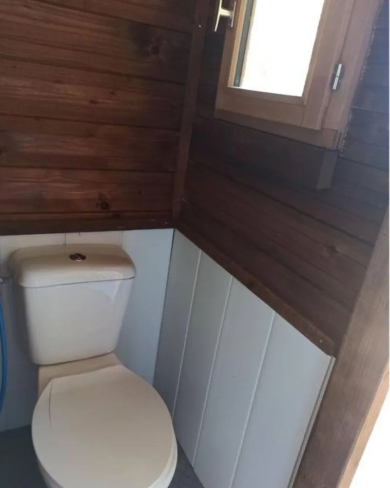 Emplacement Vista - Sanitaire Prive -220M² A 260M² - Electricité 10A - Eau - Evacuation