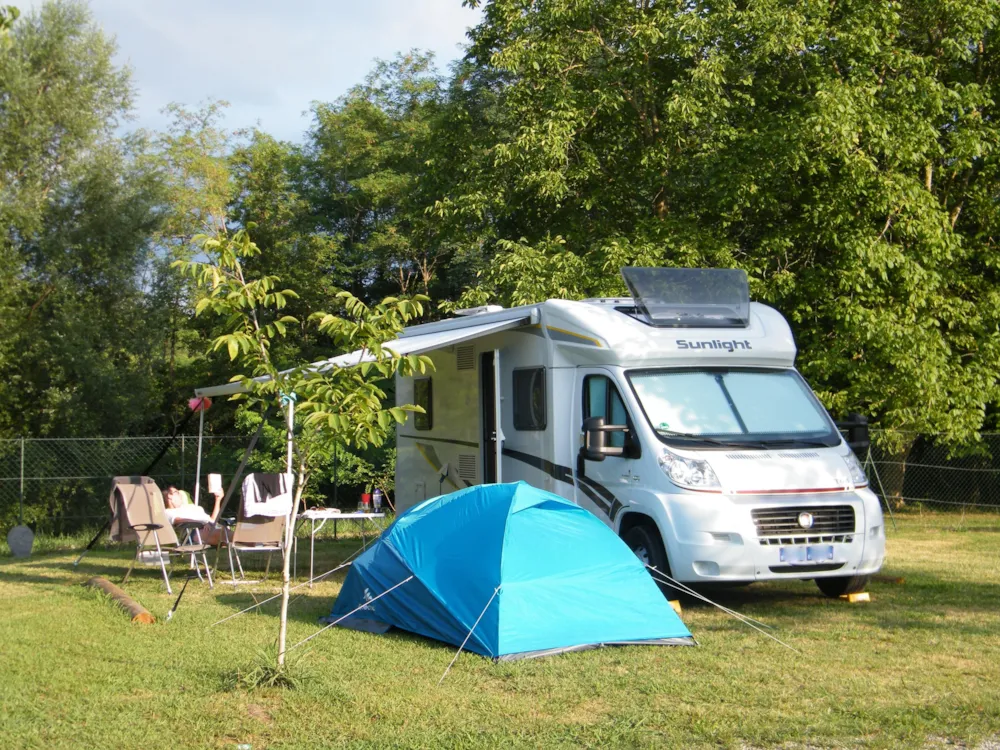 Emplacement camping car