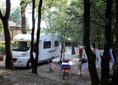 Pitch Camping-car - Caravan - Tent Trailer — 2