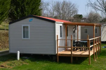 Mietunterkunft - Mobilheim Confort + 32M² (3 Zimmer) + Überdachte Terrasse - Camping du Lac