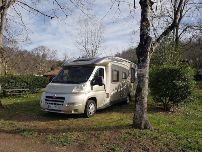 Confort 6A - Caravane, Camping Car, Grande Tente + Voiture