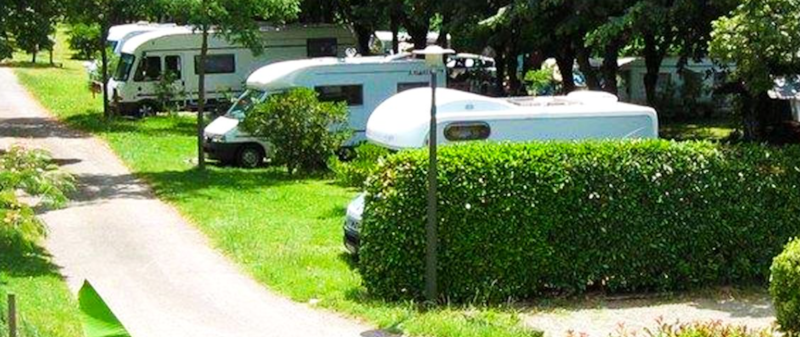 Standplaats + camper 6A