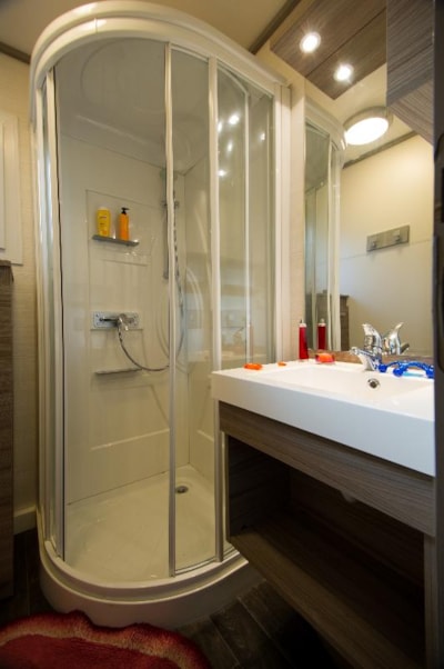 Chalet Premium  , 3 bedrooms, 2 bathroom, sheltered terrace