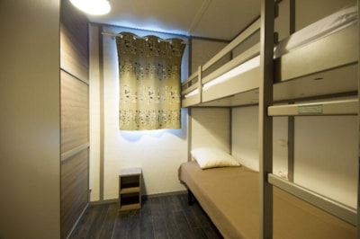 Chalet Premium  , 3 bedrooms, 2 bathroom, sheltered terrace