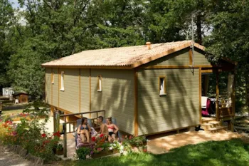Mietunterkunft - Hütte  Premium , 3 Schlafzimmer, 2 Badezimmer, Überdachte Terrasse - Domaine Aramis
