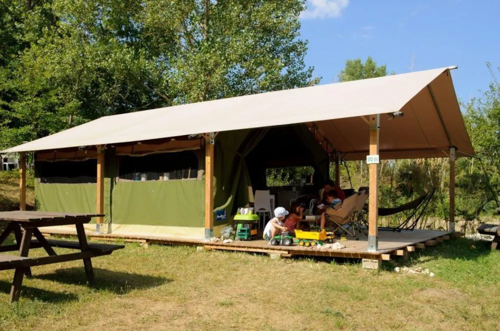 Lodge 34 M², 2 Schlafzimmer, Ohne Sanitäranlagen
