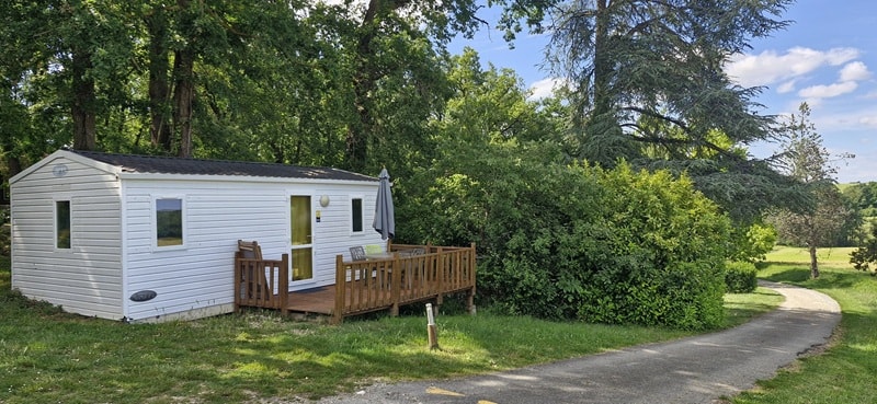 Comfort mobilhome 21m², 2 slaapkamers, prachtig uitzicht op het platteland