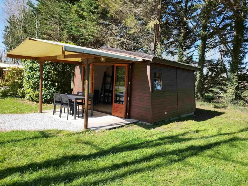 Hutte (Sans Sanitaires)