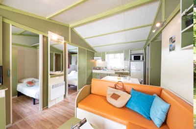 FAMILY CHALET — 2
