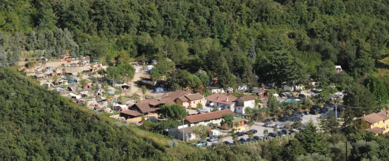 Emplacement Jaune Pour Petites Tentes Et Tentes Moyennes