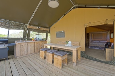 WOOD LODGE — 5