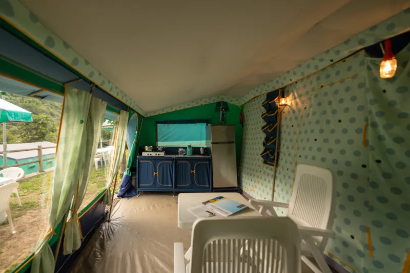 Tente Équipée Navajo 6 Places