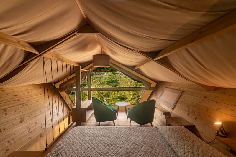 AIRSTREAM LODGE