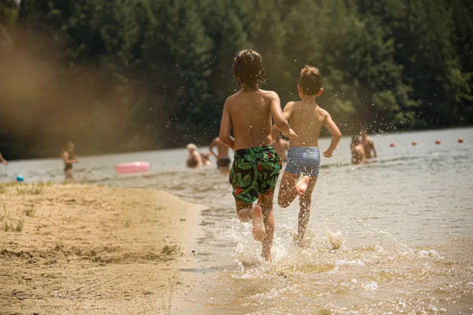 Camping Les Sapins de Correze