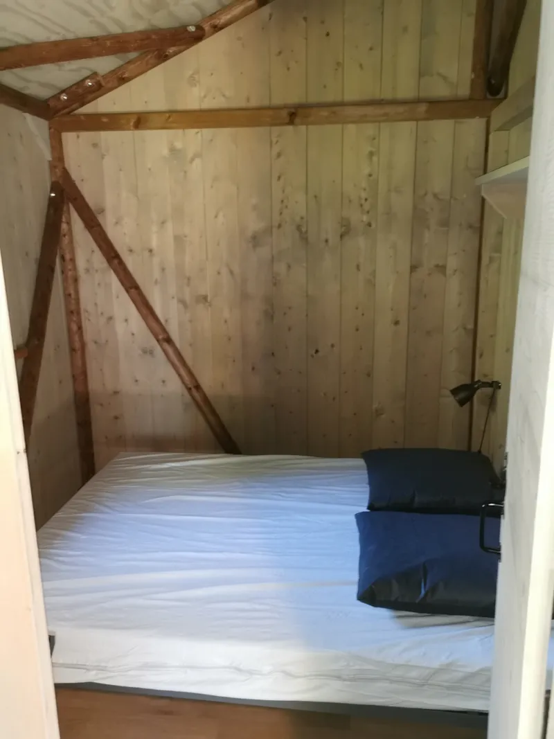 Chalet Bungalow En Bois Sur Pilotis