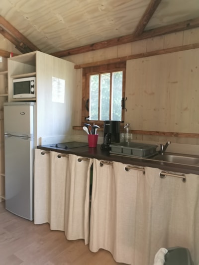 Wooden Bungalow chalet on stilts — 2