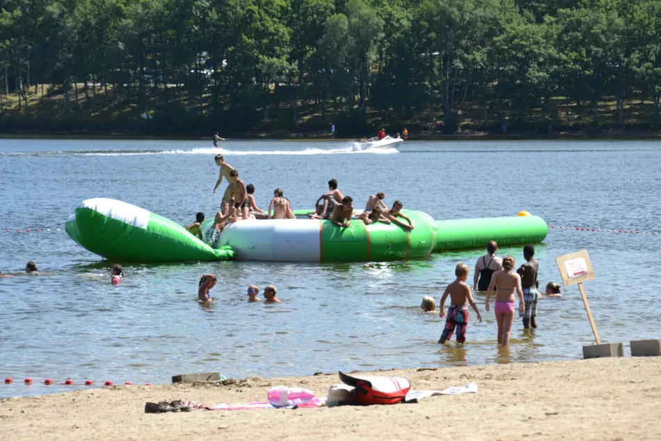 Camping Les Sapins de Correze