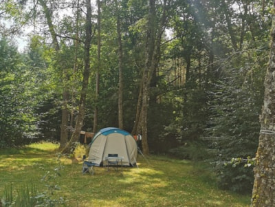 Hiker, cyclist or biker pitch with tent — 6
